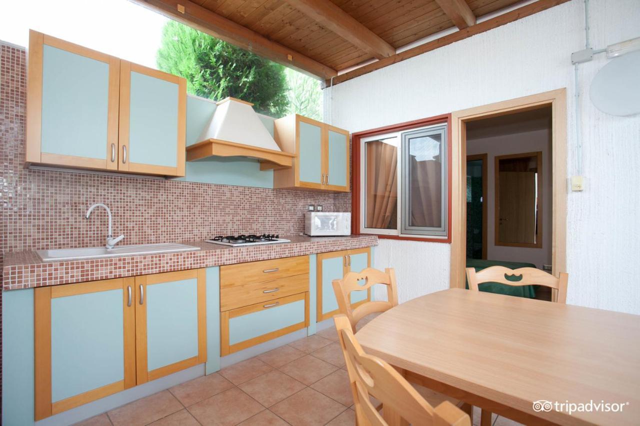 Villaggio Albatros Resort レージナ エクステリア 写真