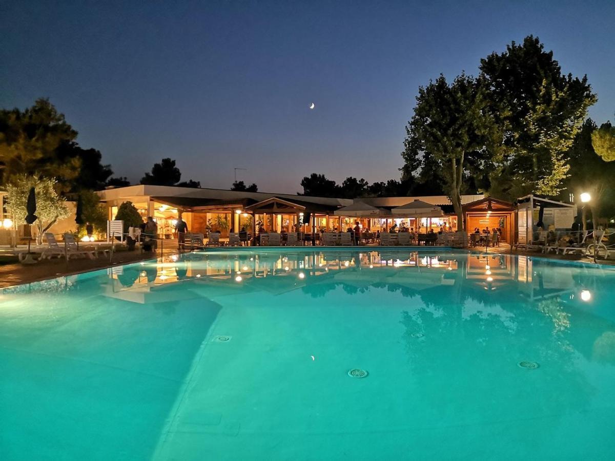 Villaggio Albatros Resort レージナ エクステリア 写真