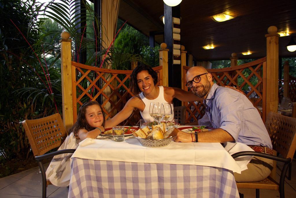 Villaggio Albatros Resort レージナ エクステリア 写真