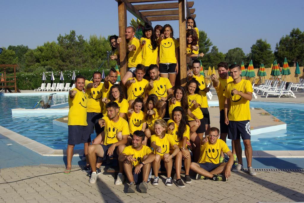 Villaggio Albatros Resort レージナ エクステリア 写真